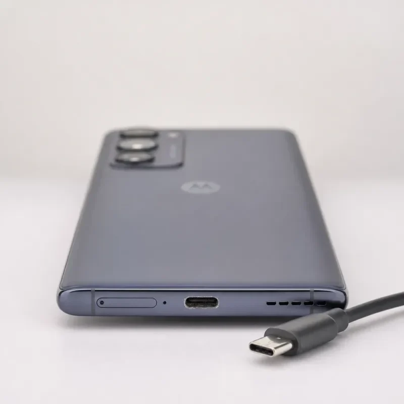 motorola edge 30 pro Ladebuchse Reparatur – House of Mobile Berlin