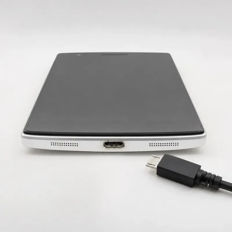 OnePlus One Ladebuchse Reparatur – House of Mobile Berlin